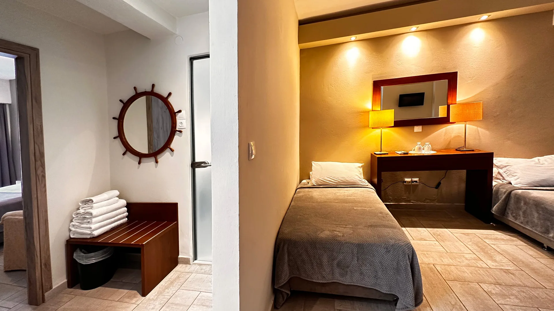 Family Back Village View — second bedroom with two single beds